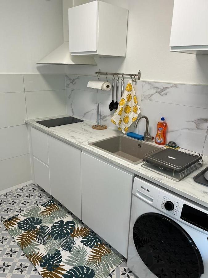 Appartement Le Rousseau Metz Avec Parking Gratuit Buitenkant foto
